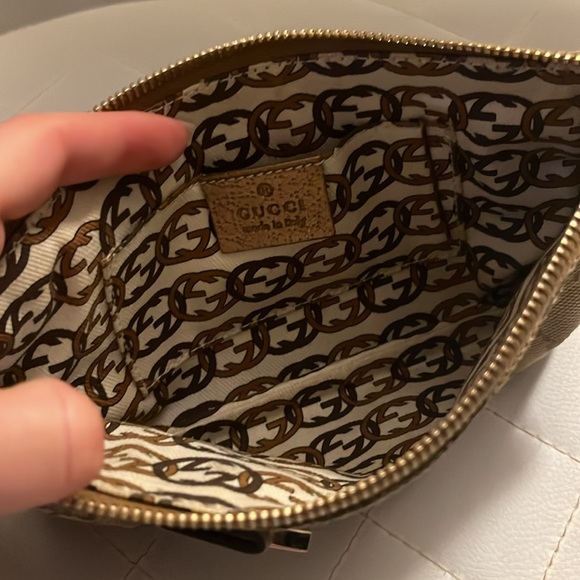 Gucci Authentic Wristlet - Picture 4 of 4